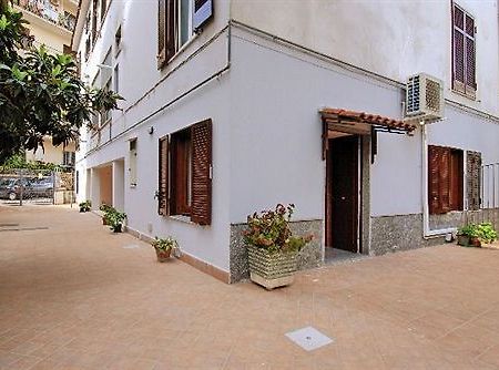 B&B Bassotto Pompei Exterior photo